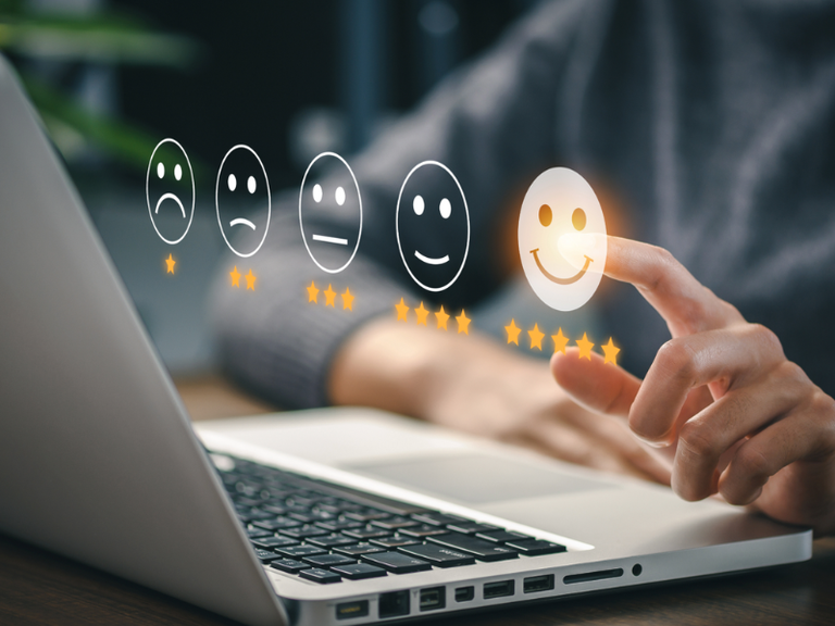 Questionario per studenti sui servizi di UniMc